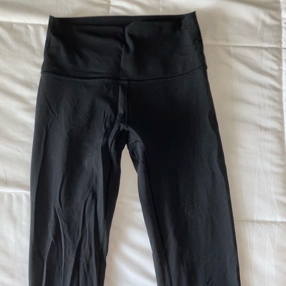 Black Lululemon leggings